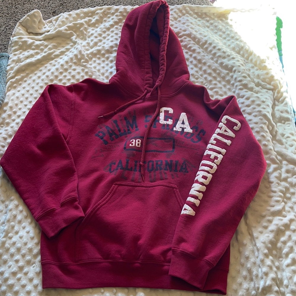 Gildan sweatshirt